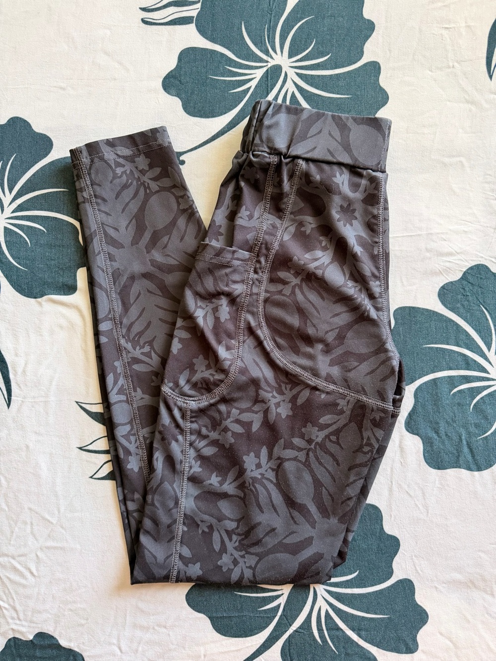 Lexbreezy Hawaii leggings